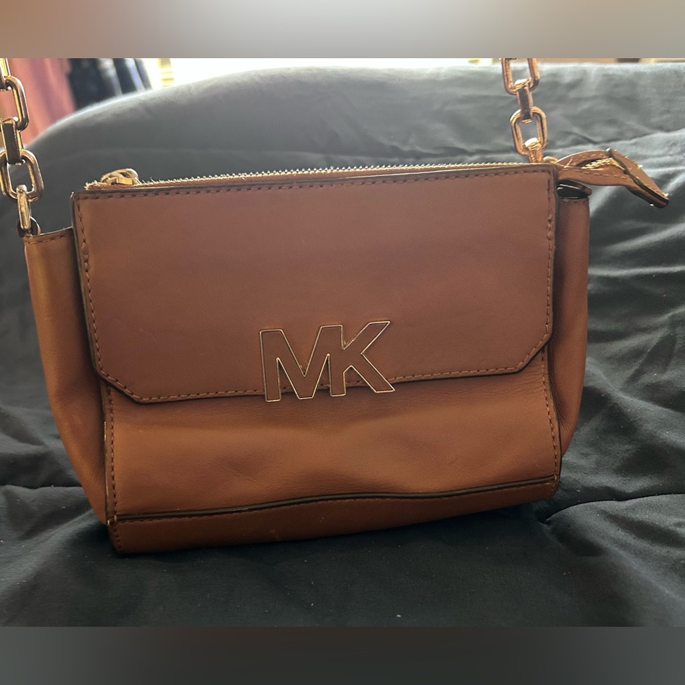 Michael Kors Brown Crossbody Bag with Gold Accents - Picture 3 of 7